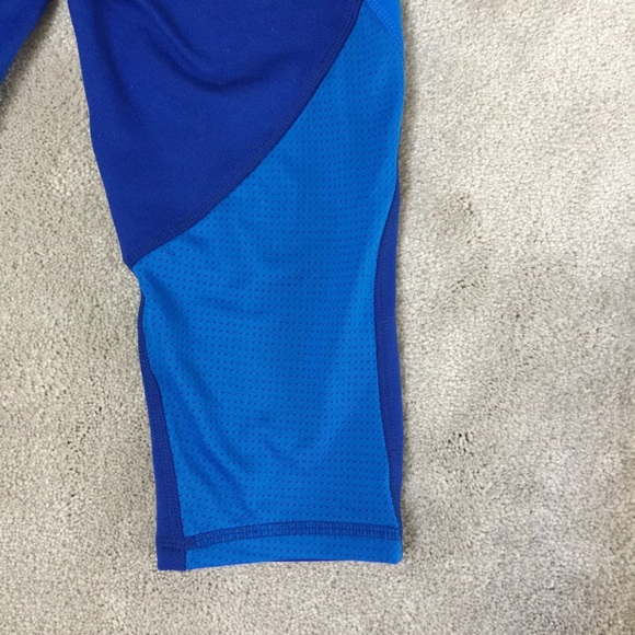 Fitted Capri Workout leggings - Picture 5 of 8